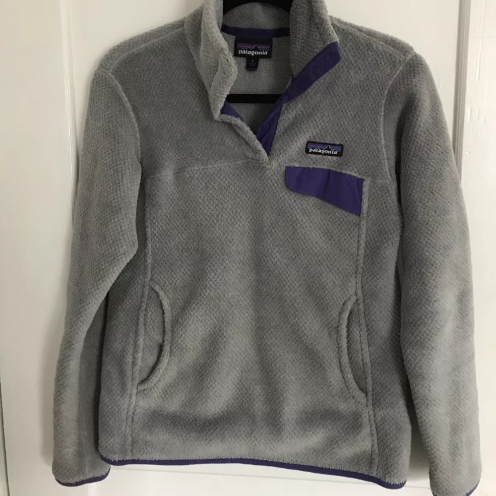Patagonia Women’s grey and purple snap-T pullover